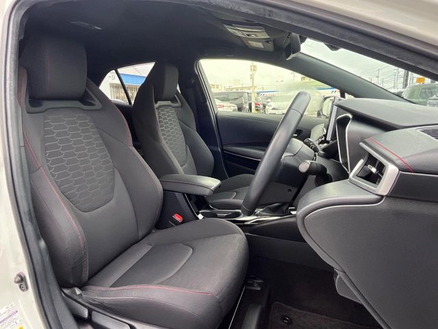 トヨタ カローラスポーツ