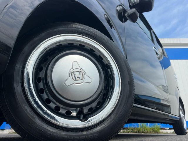 ホンダ N-BOXスラッシュ