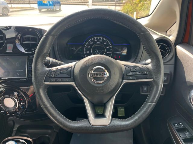 日産 ノート