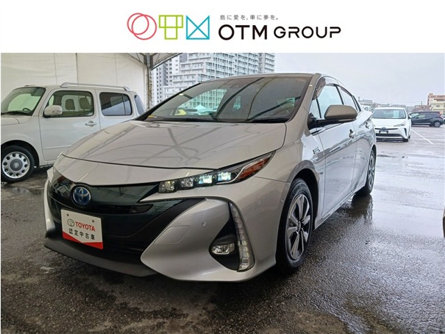 トヨタ プリウスPHV