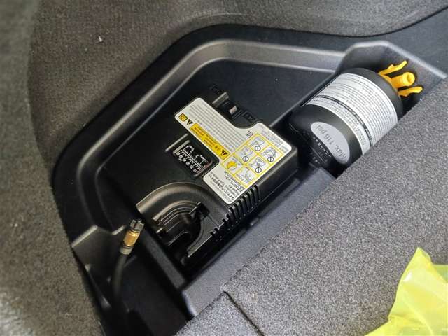 トヨタ プリウスPHV