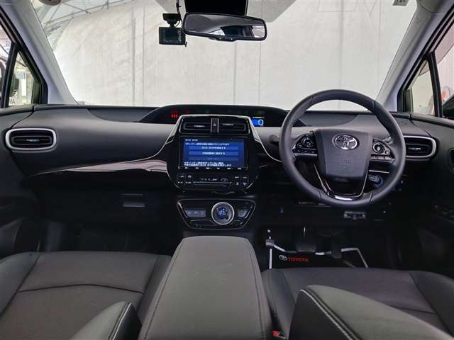 トヨタ プリウスPHV