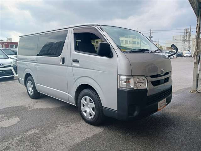 トヨタ ハイエースバン