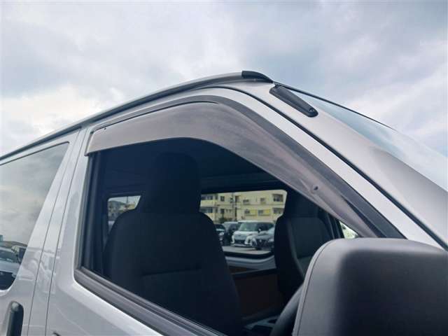 トヨタ ハイエースバン