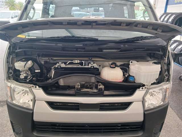 トヨタ ハイエースバン