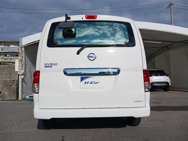日産 NV200バネットバン