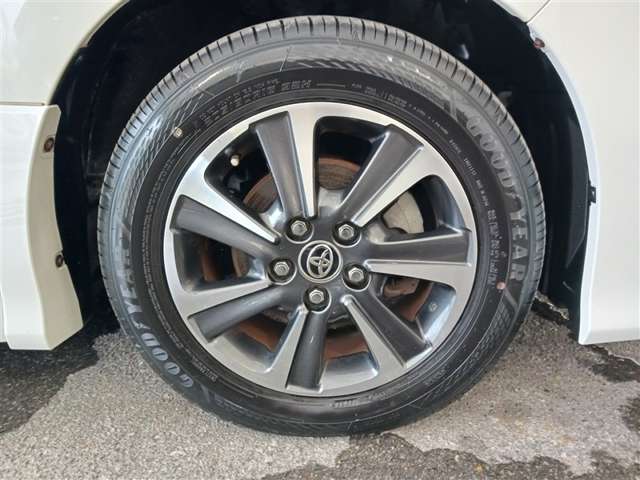 トヨタ ヴォクシー