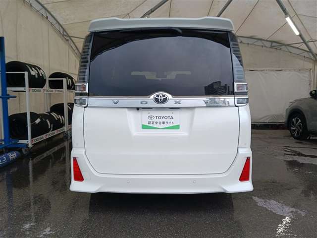 トヨタ ヴォクシー