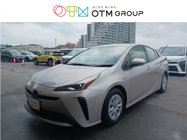 トヨタ プリウス