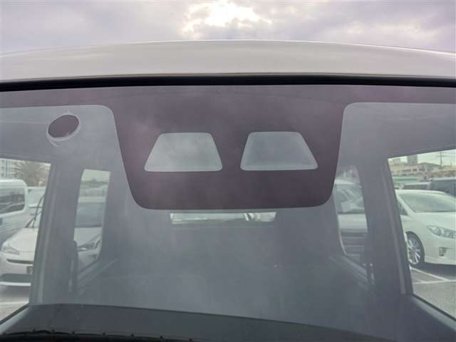 トヨタ ピクシスメガ