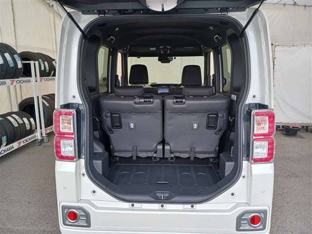 トヨタ ピクシスメガ