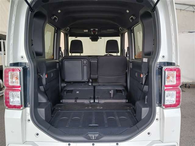 トヨタ ピクシスメガ