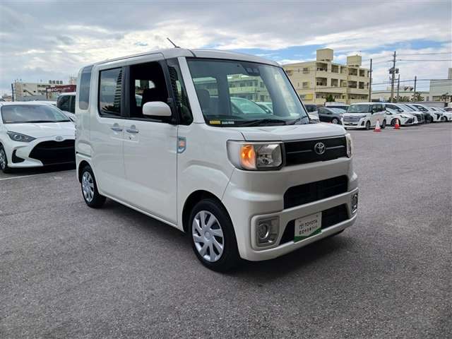 トヨタ ピクシスメガ