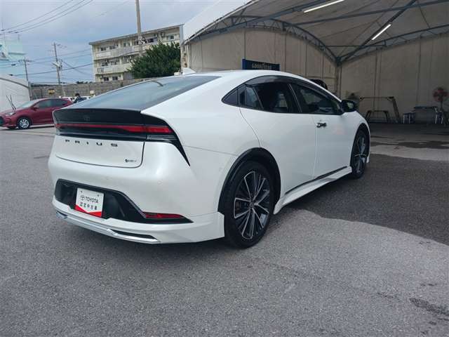 トヨタ プリウス