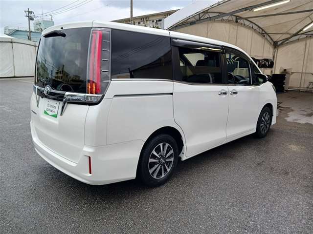 トヨタ エスクァイア
