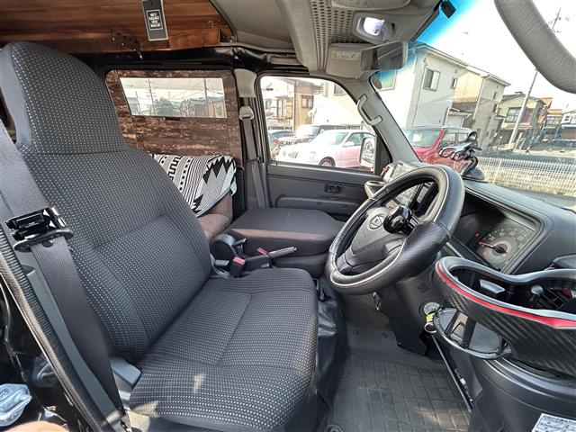 ダイハツ ハイゼットカーゴ