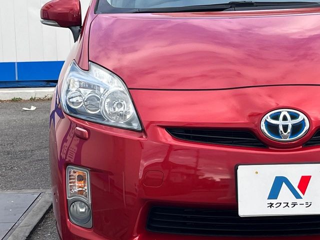 トヨタ プリウス