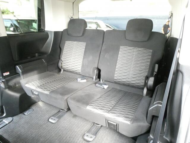 三菱 デリカD：5