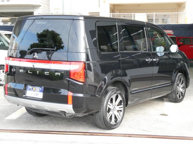 三菱 デリカD：5