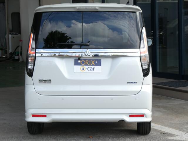 三菱 デリカD：2