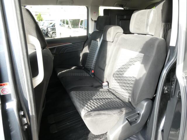 三菱 デリカD：5