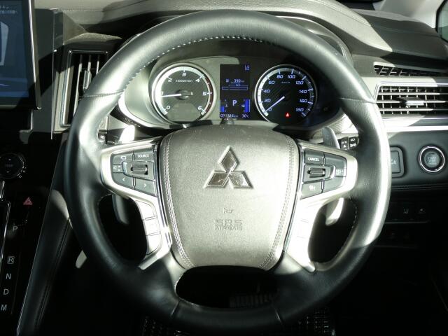 三菱 デリカD:5