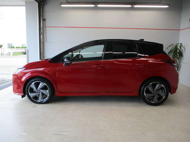 日産 ノートオーラ