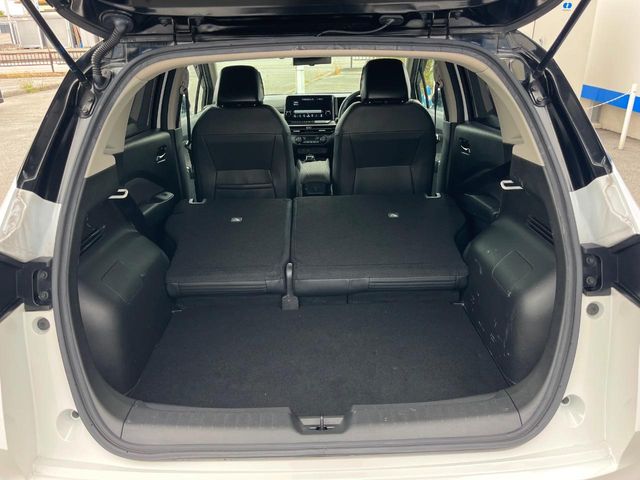 日産 ノートオーラ