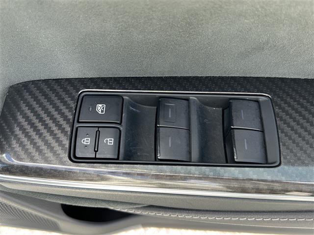 トヨタ クラウン