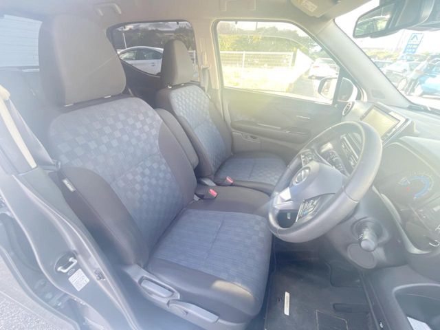日産 デイズ