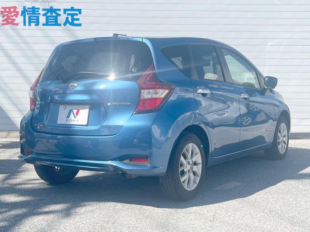 日産 ノート
