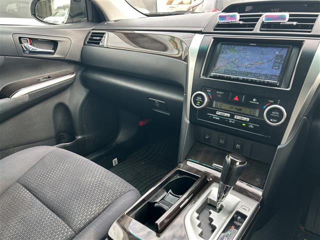 トヨタ カムリハイブリッド