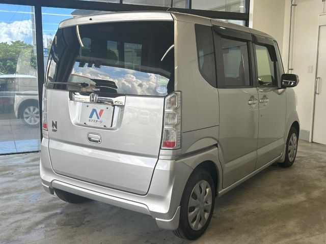 ホンダ N-BOX