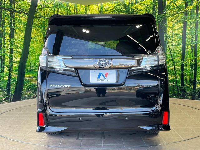トヨタ ヴェルファイア