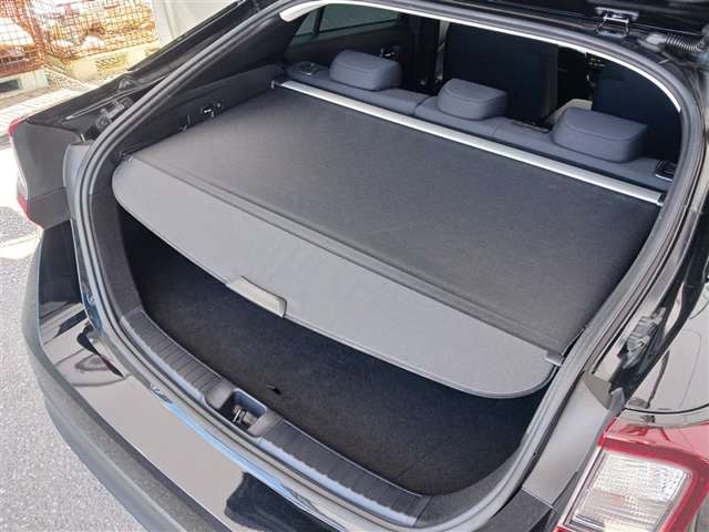 トヨタ プリウス