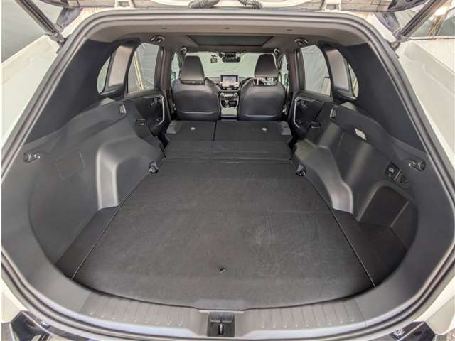 トヨタ RAV4 PHV