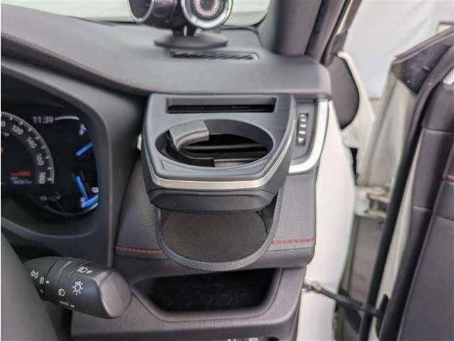 トヨタ RAV4 PHV