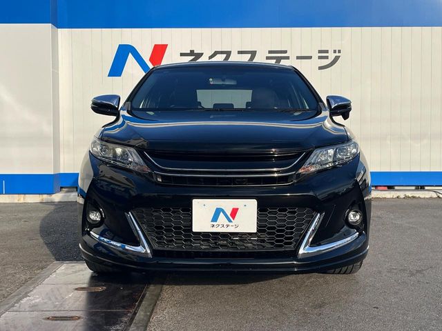 トヨタ ハリアー