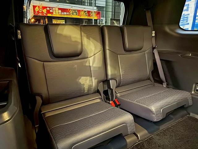 トヨタ ランドクルーザー250