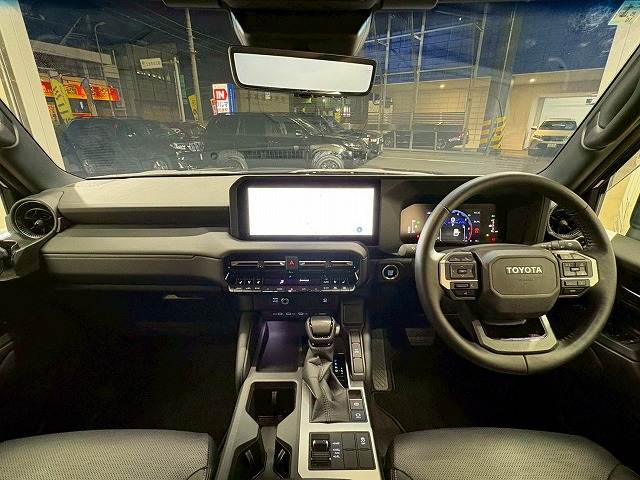 トヨタ ランドクルーザー250