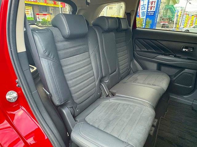 三菱 アウトランダーPHEV