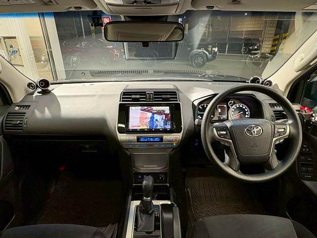 トヨタ ランドクルーザープラド