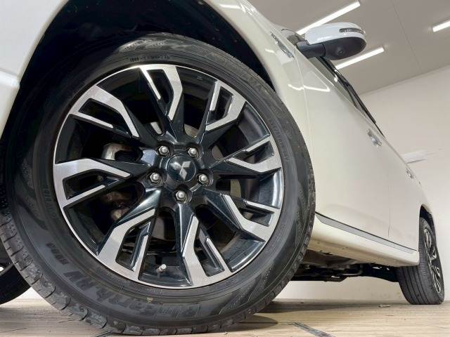 三菱 アウトランダーPHEV