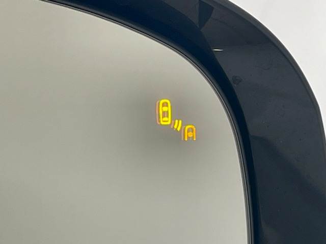 三菱 アウトランダーPHEV