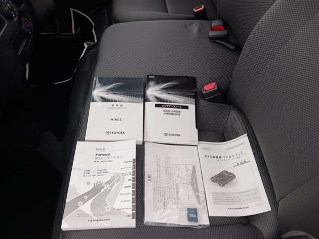 トヨタ ハイエースバン