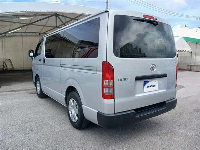 トヨタ ハイエースバン