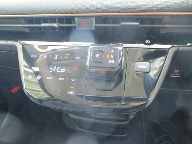 日産 サクラ