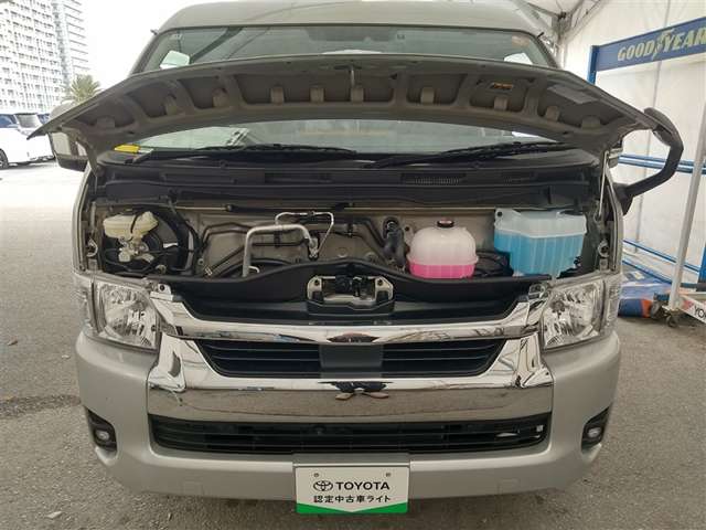 トヨタ ハイエース