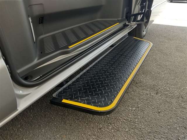 トヨタ ハイエース