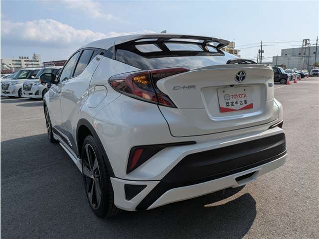 トヨタ C-HR